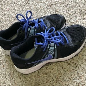 Nike Black & Purple Sneakers
